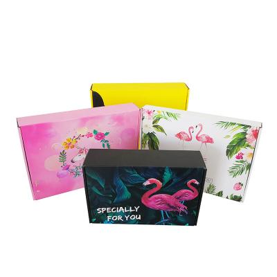 China 2022 Wholesale Customized Recyclable Logo Multi Colors Fashion Corrugated Paper Box for sale