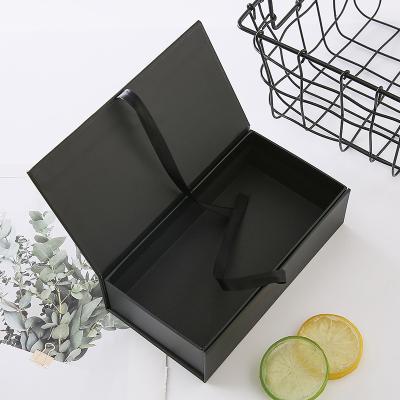 China Recycled Materials Wholesale Cosmetic Gift Underwear Package Storage Box Packaging for sale