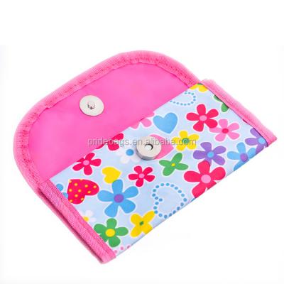 China Floral Designed Organizer Bag Crochet Hook Case Knitting Needle Case Crochet Bag Fashion Empty Crochet Storage Bag for sale