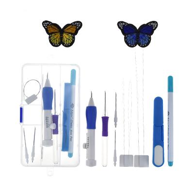 China Embroidery Tool Factory Plastic DIY Sale Opens Needle Punch Embroidery Needle Set For Sewing Cross Stitch Magic Embroidery Pen Kit for sale