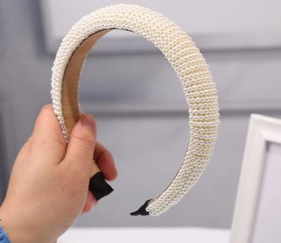 China 2021 Hot Daily Life Girl Fashion Pearl Headband Designs Headband Women Hair Accessories For Wedding Jewelry for sale