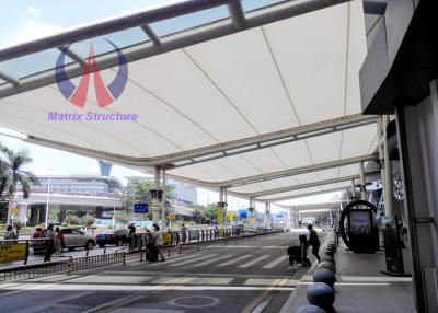 China Het hete Galvaniseren + Structuren van de Deklaag de Trekschaduw/Schaduwzeil Carport Te koop