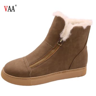 China Thermal Hot Selling Made In China Wholesale Winter Sheepskin Leather Snow Boots Waterproof Men for sale