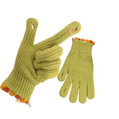 China Jacquard Hot Korean Ins Perforated Fingers Wool Gloves Girls Cashmere Knitted Glove With Open Slit for sale