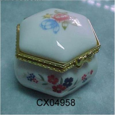 China Europe Glazed Small Ceramic Jewelry Box With Mermaid Souvenir Crafts Ceramic Jewelry Box On The Lid for sale