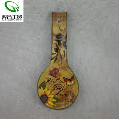 China High Quality Heat Resistant Christmas Kitchen Tableware Decoration Ceramic Spoon Holder Rest for sale