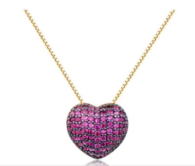 China New Fashion Brass Creative Love Heart Pendant Necklace Exquisite Jewelry for sale