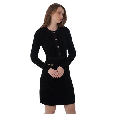 China Classic Customizable High Quality Anti-Static Diamond Plaid Knee-Length Knitted Sweater Dress Skirt for sale