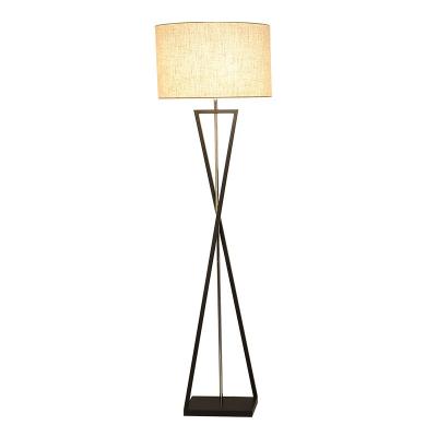 China Nordic Remote Control Simple Modern Personality Sofa Retro Bedroom Standing Light Creative American Modern Living Room Floor Lamp for sale