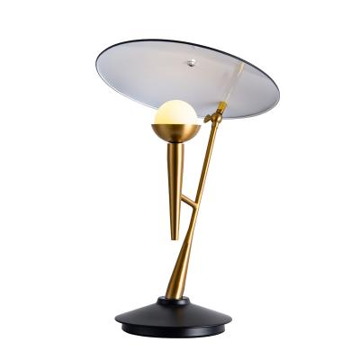 China Modern Nordic Minimalist American Style Metal LED Table Light Lamp for Hotel Home Study for sale