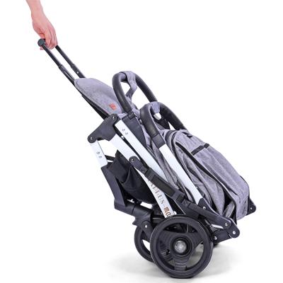 China New Type Aluminum Alloy Baby Carriage Foldable Baby Stroller 3 in 1 Pram Good Quality for sale