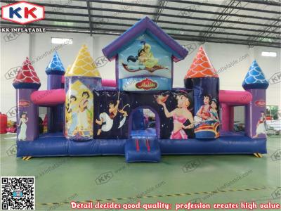 Chine Parcs sautants gonflables d'amusement de PVC du château 0.55mm de thème pourpre de bande dessinée pour des enfants à vendre