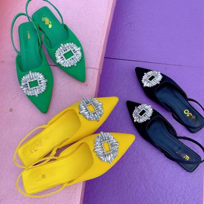 China 2021 Fashion New Women's Fashion Trend Buckle Crystal Women's Flat Bottom Casual Lazy Women's Diamond Slippers Slippers for sale