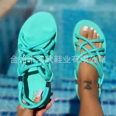 China 2021 New Beach Anti-slippery Large Size Anti-slippery Shoe Foot Rope Hemp Sandal Ladies Knitting Shoes for sale