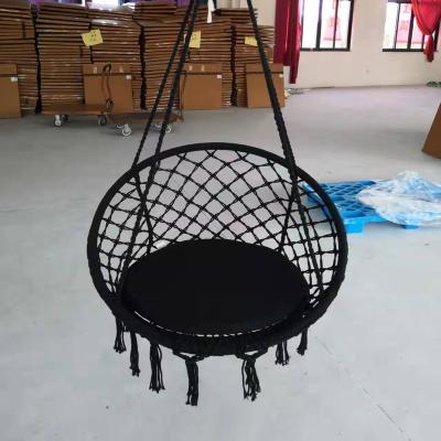 China EUROPEAN Patio Hammock Chair Hanging Macrame Swing With Cushion for sale