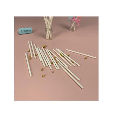 China Kids friendly; Environmental Friendly 3x70mm White Lollipop Candy Paper Stick For Industrial Use for sale