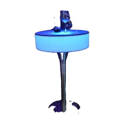 China Bar Furniture Wedding Table Centerpieces Modern Plastic Cocktail Table for sale