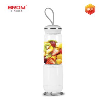 China Eco-friendly blades bpa free stainless steel cup cleaver and portable electric juicer blender for sale