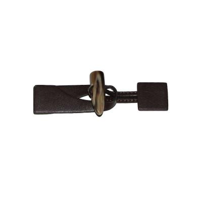 China Black Leather Style Toggle Horn UK Button Classic Stitched Toggle Button for sale