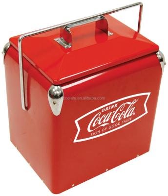 China 17 Liter Retro Cooler Box Portable Camping Cooler Box Insulated Cooler Box for sale