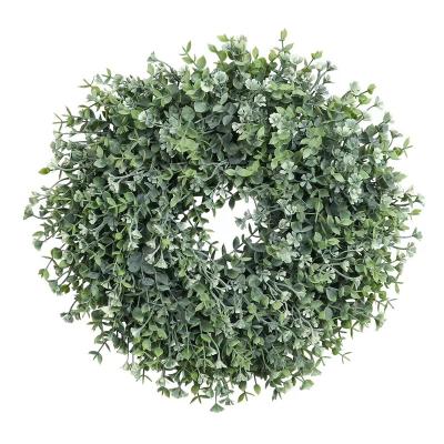 China Soft Artificial Boxwood Garland Greenery Wreath For All Seasons Decorating for sale