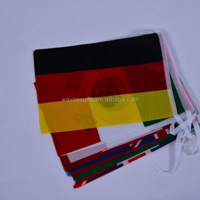 China Hanging String Flag Stock Polyester 6