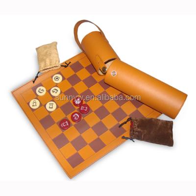 China Custom Leather Chess Playing.and Controller Storage PU PVC Roll Up International Chess Game Chess Board Game Set for sale