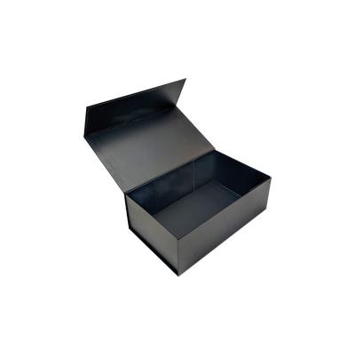 China 2021 Recycled Materials Black Craft Luxury Folded Magnetic Folding Gift Packaging Paper Box for sale