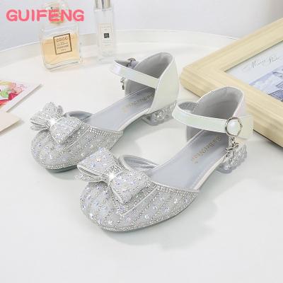 China Summer Little Girls Sandal Bowknot Breathable Crystal Decorative Kids Girl Princess Pearl Shoes High Heels Shoes For Children for sale