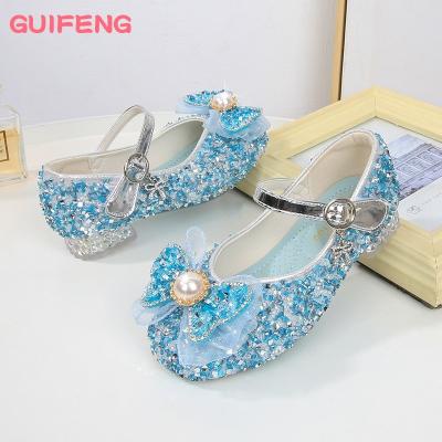 China Girls' Princess Shoes Crystal Wedding Shoes Fashion Children Bowkont Pearl High Heel Sandals Kids Breathable Spring Summer for sale