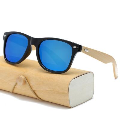 China Fashion Sun Glasses Wooden Men Women Fit Bamboo Women For Men Women Retro Mirror Sun Glasses De Sol Masculino 2022 Handmade for sale