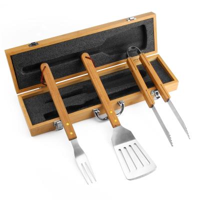 China Thermal Resistance Than 3636 BBQ Tool Kit BBQ Set Tools Maple Box BBQ Tool Kit With Wooden Box for sale