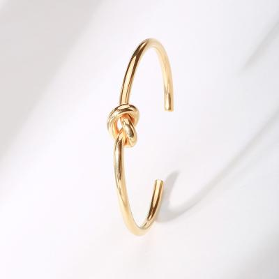 China Euro American Knotted Bracelet Women's Stainless Steel Style Punk Gold Plated Fashion Hand Jewelry Border 18K Wholesale for sale