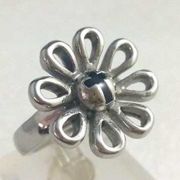 China Fashionable Stainless Steel Cross Enameled Flower Pattern Black Oil Filled Casting Jesus Christian Slim Style Ring for sale