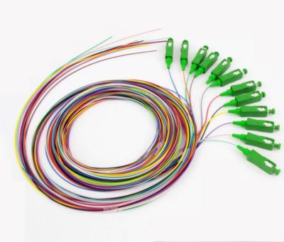 China 12 Core Pigtails SC/UPC SC/APC Modo único 12 Pigtail de fibra óptica de color en venta