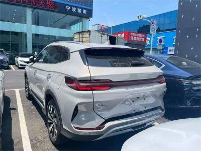 China Energie 5 Sitzplätze PHEV SUV mit 520 km Reichweite und großen Raum 2023 Byd Song Plus EV Car zu verkaufen