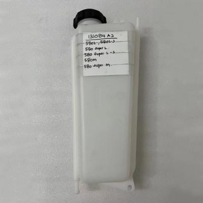 China 580SL 580SM 580K 580L 580M Engine Coolant Expansion Reservoir 131084A2 For Case  Forklift 586H 588H for sale