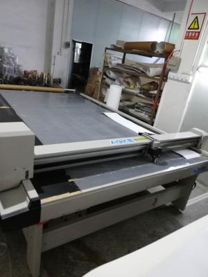 中国 Big Size Lampshade CNC Cutting Table Production Making Machine 販売のため