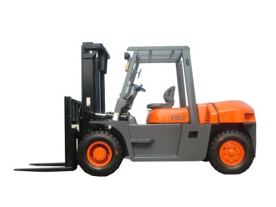 China 8 Ton Diesel Powered Forklift 4wd Forklift Pallet Truck 18 Months Warranty for sale