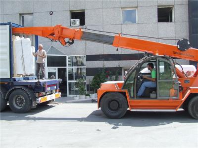 China 10ton kraan telehandler voor marmeren plaklading en het leegmaken van 20GP-container Te koop