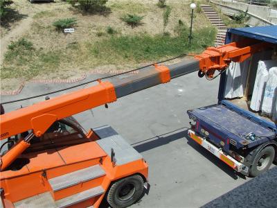 China 12 tonsteen die Telescopische Boomkraan voor Lading van de Bundel de Marmeren Plak behandelen Te koop