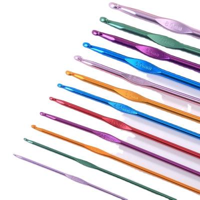 China Easy Grip Crochet Hook Set 2.0-10.0 Millimeter Hot Sale Household Colored Aluminum Aluminum Knitting Needles Kit For Craft Yarn Sewing Crochet Hooks Set for sale