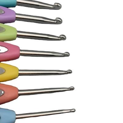 China Easy Handle Crochet Hook Set Bag Packing 9pcs Soft Handle Whitehead Sewing Suppliers Crochet Hook Knitting Tools For DIY for sale