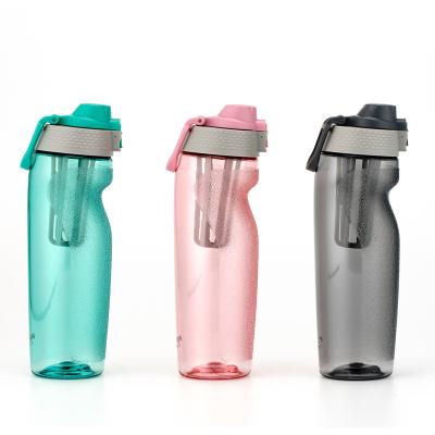 China Custom Logo 700ml BPA Eastman Tritan Vacuum Flask Custom Free Thermal Drink HAERS 2023 New Sustainable Design Sports Water Bottle With Strap for sale