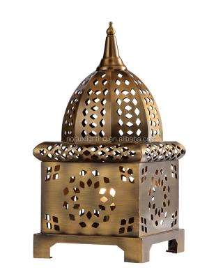 China Traditional Home Decor Arabic Style Antique Table Light Made In Porcelain for sale