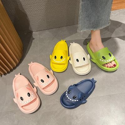 China Cute Breathable Non-slip EVA Slippers Bathroom Cartoon Summer Indoor Slides Sandals for sale