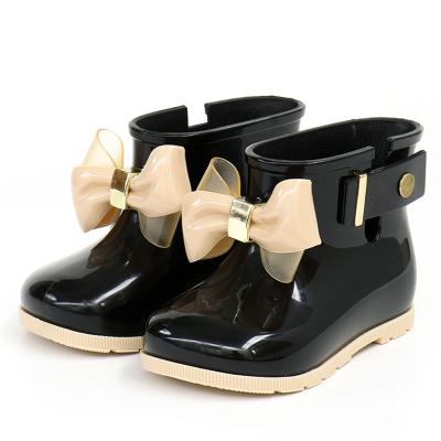 China 2021 Fashion Trend Bow Butterfly PVC New Custom Made Jelly Cute Style For Babies Raining Boots Protect Shoe Rain Kids for sale