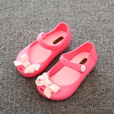 China Bow Design PVC Jelly Toddlers Little Kids Girls Slip Ons Cute Baby Sandals Kids Round Princess Jelly Shoes for sale