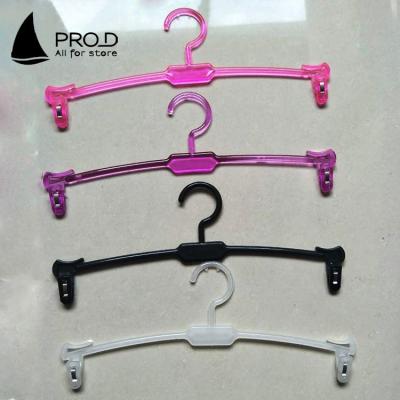 China Best Selling Clothing Underwear Store Customizable Logo Eco-friendly Material Plastic Hanger for sale