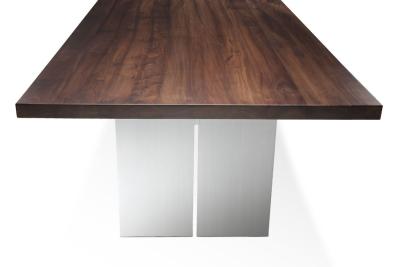 China Modern Style Solid Wooden Walnut Dining Table Simple Design For 4 for sale